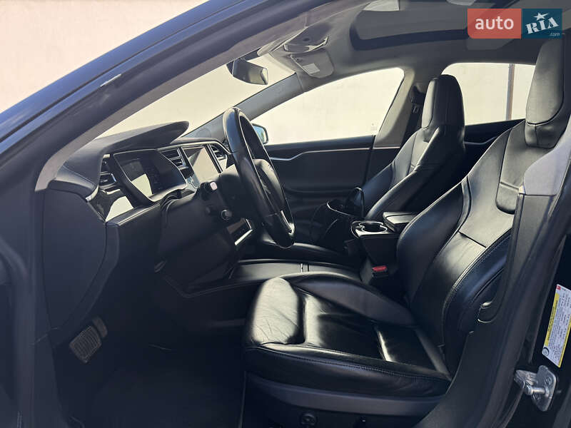 Ліфтбек Tesla Model S 2016 в Вінниці фото 11 Ліфтбек Tesla Model S 2016 в Вінниці