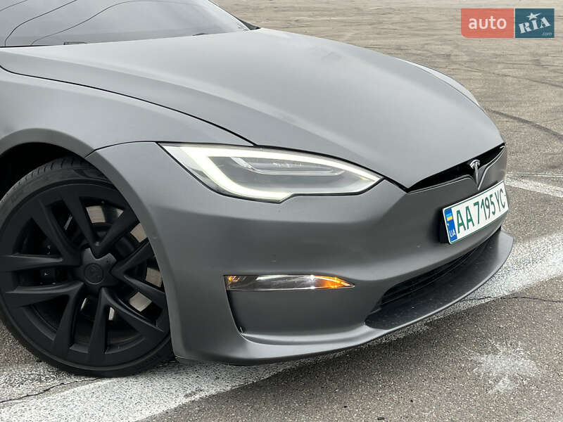 Ліфтбек Tesla Model S 2021 в Києві