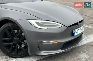 Лифтбек Tesla Model S 2021 в 