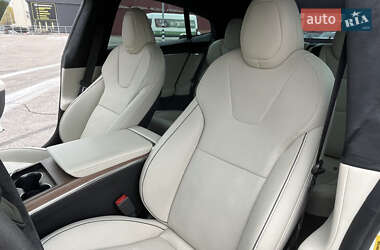 Лифтбек Tesla Model S 2021 в 