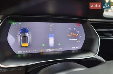 Лифтбек Tesla Model S 2017 в Киеве