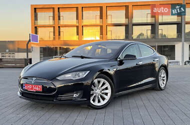 Лифтбек Tesla Model S 2014 в 