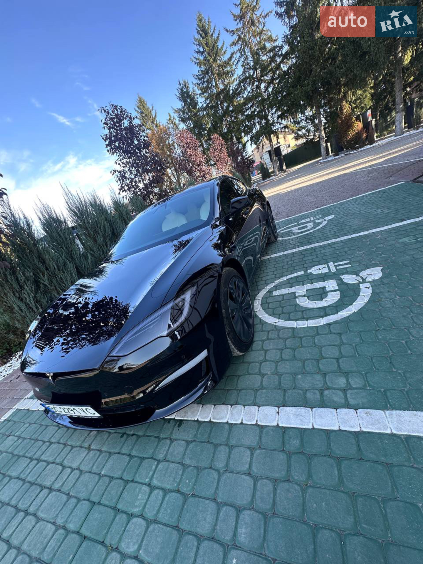 2022 Tesla Model S - мініатюра 10