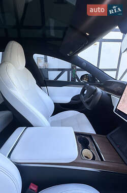 Лифтбек Tesla Model S 2022 в 