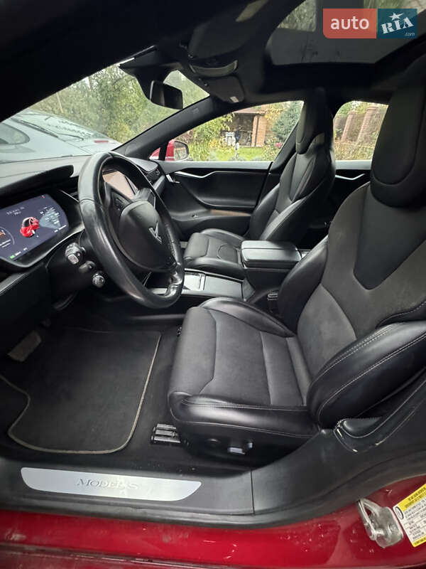 Ліфтбек Tesla Model S 2018 в Києві фото 38 Ліфтбек Tesla Model S 2018 в Києві