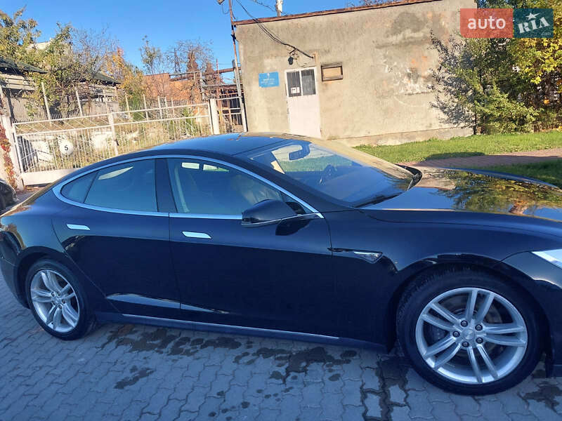 Tesla Model S 2014 Tesla Model S 2014