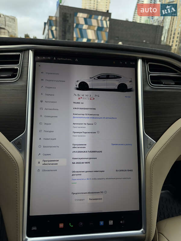 Лифтбек Tesla Model S 2015 в Киеве фото 19 Лифтбек Tesla Model S 2015 в Киеве