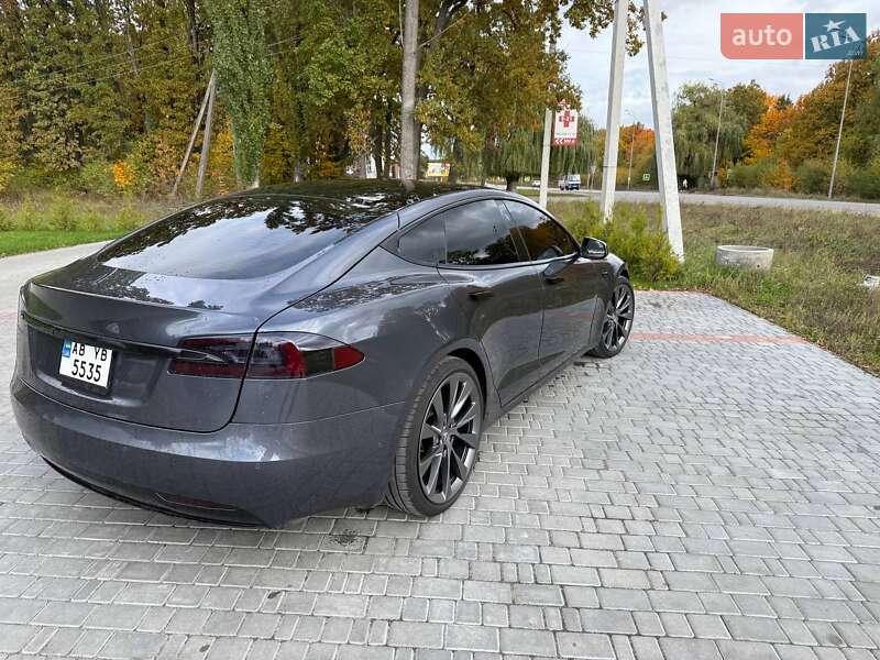 Ліфтбек Tesla Model S 2018 в Вінниці фото 8 Ліфтбек Tesla Model S 2018 в Вінниці