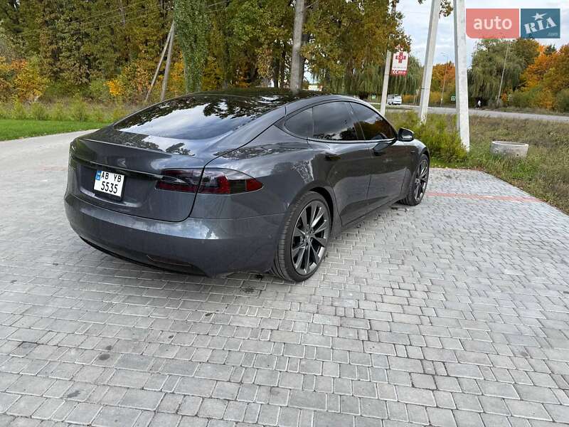 Ліфтбек Tesla Model S 2018 в Вінниці фото 13 Ліфтбек Tesla Model S 2018 в Вінниці