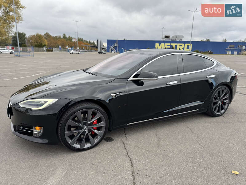 Ліфтбек Tesla Model S 2019 в Дніпрі фото 6 Ліфтбек Tesla Model S 2019 в Дніпрі
