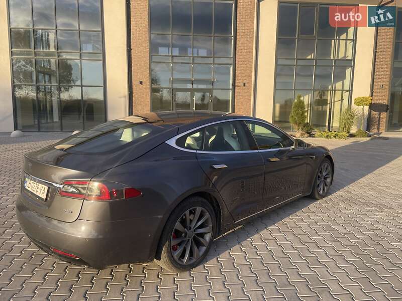 Лифтбек Tesla Model S 2017 в Тернополе фото 3 Лифтбек Tesla Model S 2017 в Тернополе