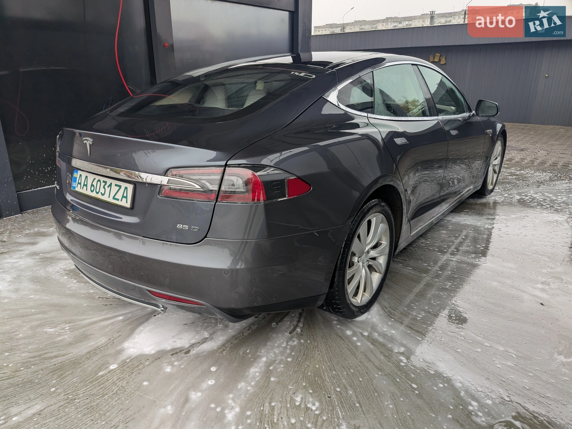 2015 Tesla Model S - мініатюра 2