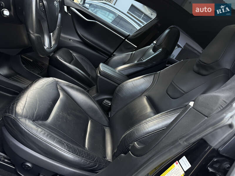 Лифтбек Tesla Model S 2015 в Дрогобыче фото 31 Лифтбек Tesla Model S 2015 в Дрогобыче