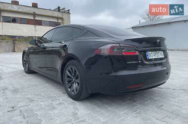 Ліфтбек Tesla Model S 2019 в Тернополі