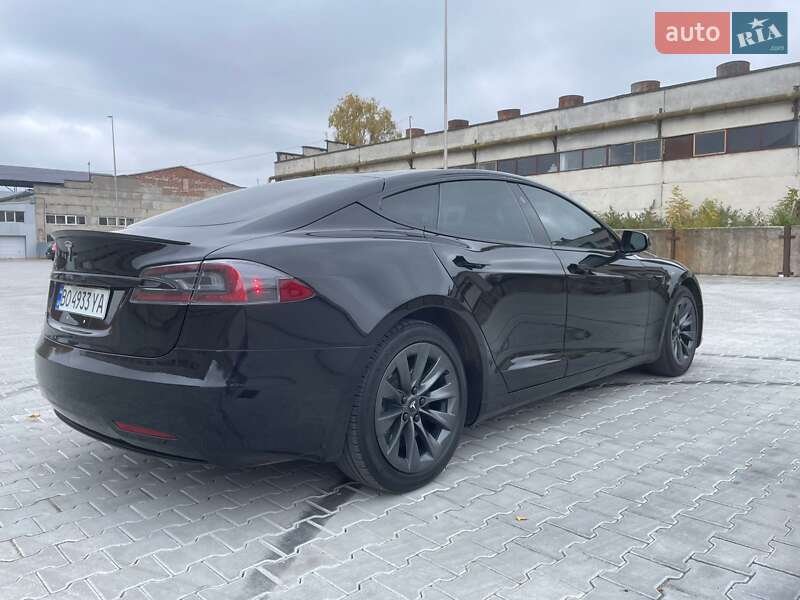 Ліфтбек Tesla Model S 2019 в Тернополі