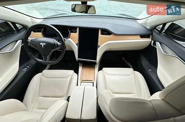 Ліфтбек Tesla Model S 2019 в Тернополі