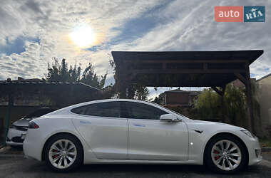 Лифтбек Tesla Model S 2019 в Харькове