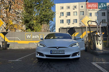 Лифтбек Tesla Model S 2019 в Харькове
