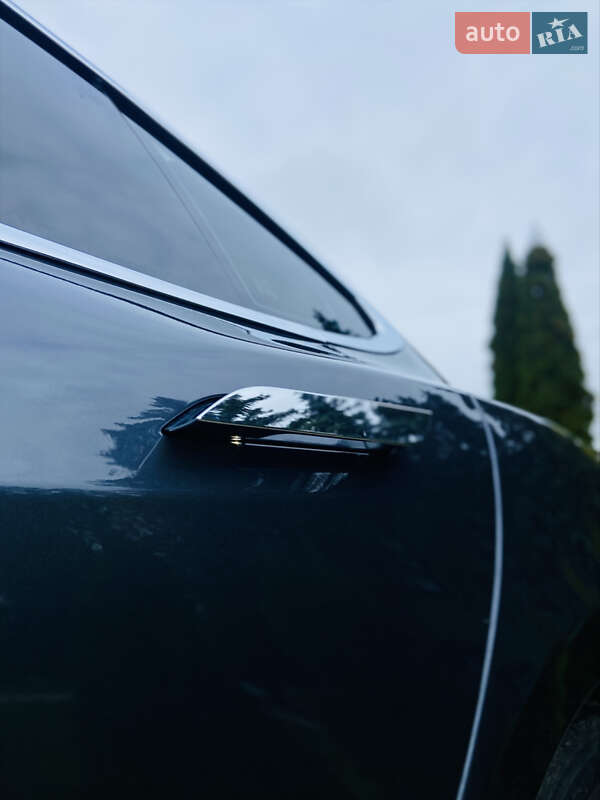 Лифтбек Tesla Model S 2016 в Луцке фото 19 Лифтбек Tesla Model S 2016 в Луцке