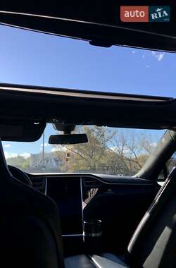Лифтбек Tesla Model S 2014 в Николаеве
