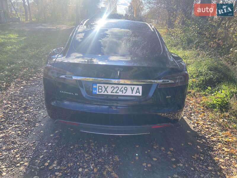 Ліфтбек Tesla Model S 2014 в Хмельницькому