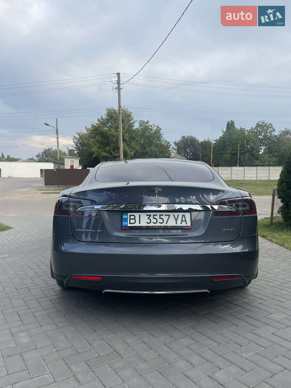 Лифтбек Tesla Model S 2013 в Кременчуге фото 4 Лифтбек Tesla Model S 2013 в Кременчуге