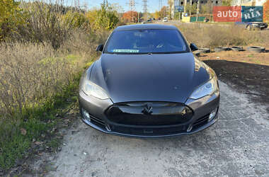 Лифтбек Tesla Model S 2014 в Вышгороде фото 3 Лифтбек Tesla Model S 2014 в Вышгороде