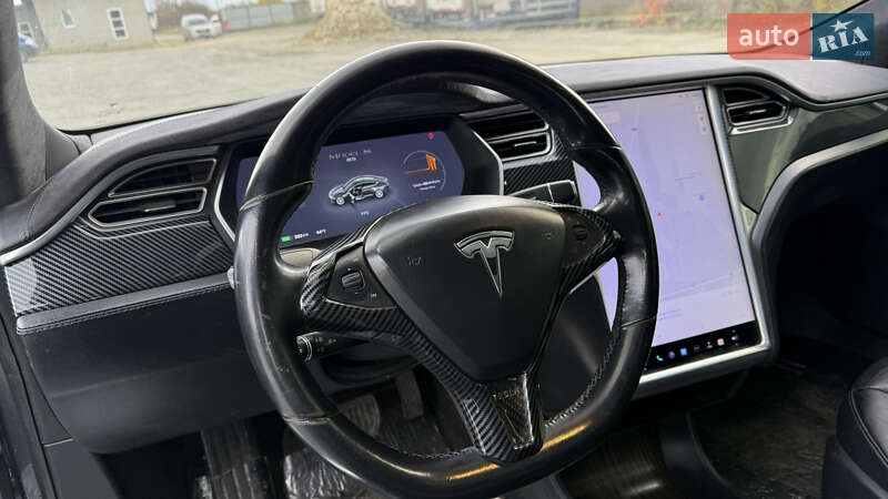 Лифтбек Tesla Model S 2015 в Львове фото 17 Лифтбек Tesla Model S 2015 в Львове