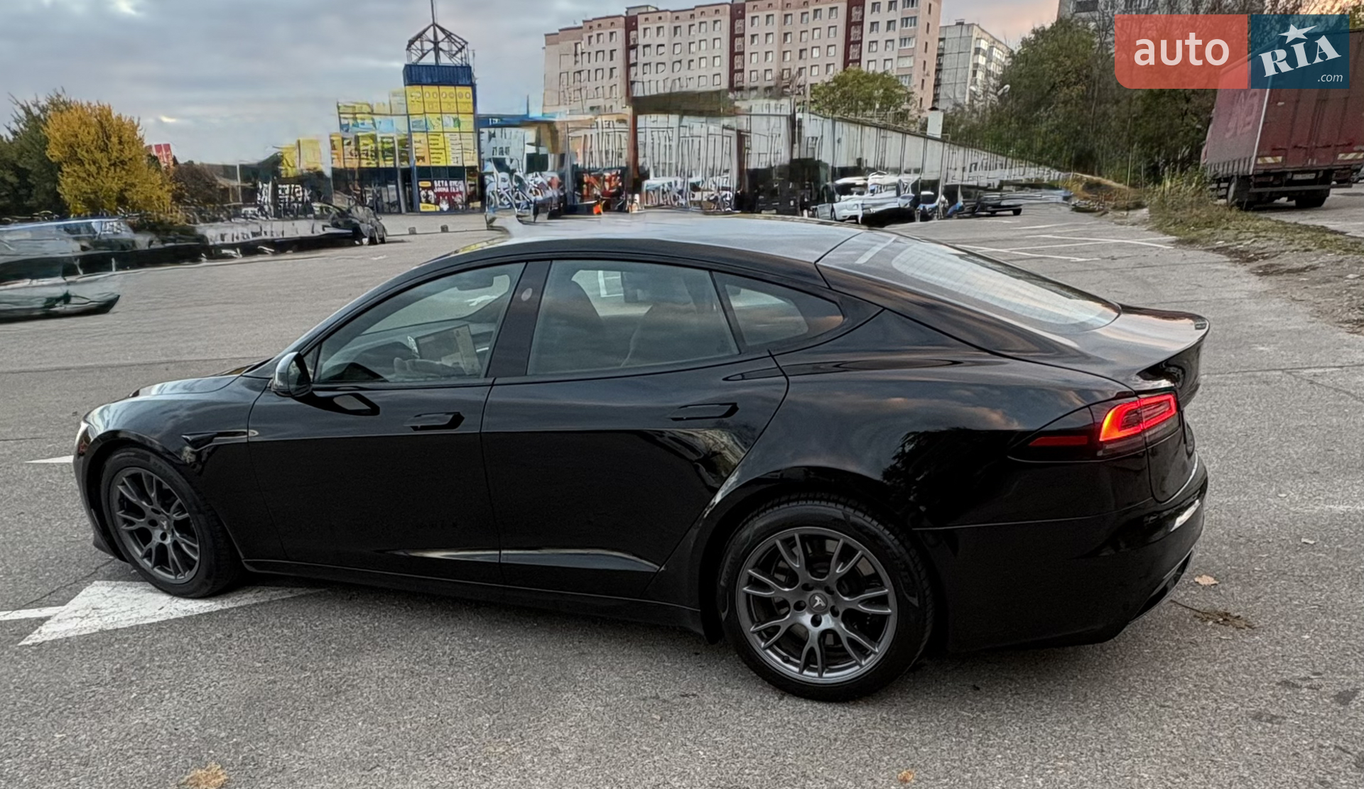 2022 Tesla Model S - мініатюра 6