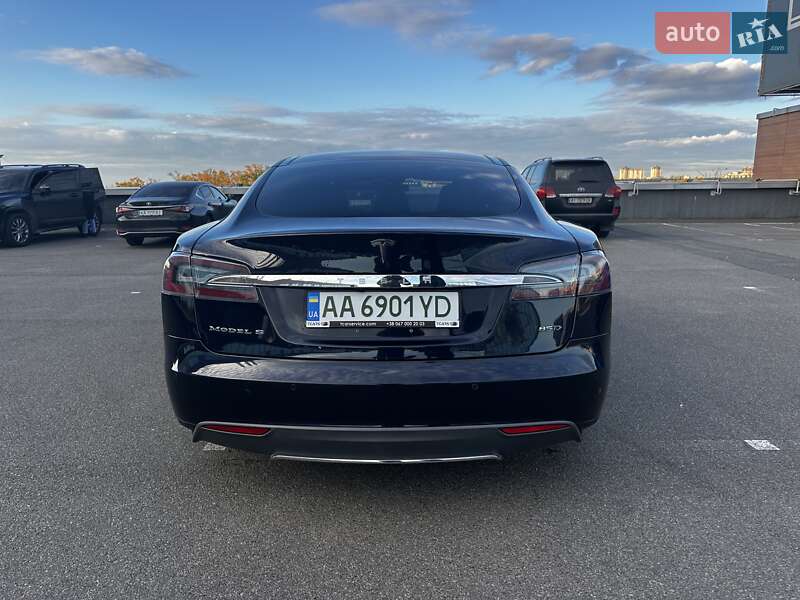 Ліфтбек Tesla Model S 2015 в Києві фото 3 Ліфтбек Tesla Model S 2015 в Києві