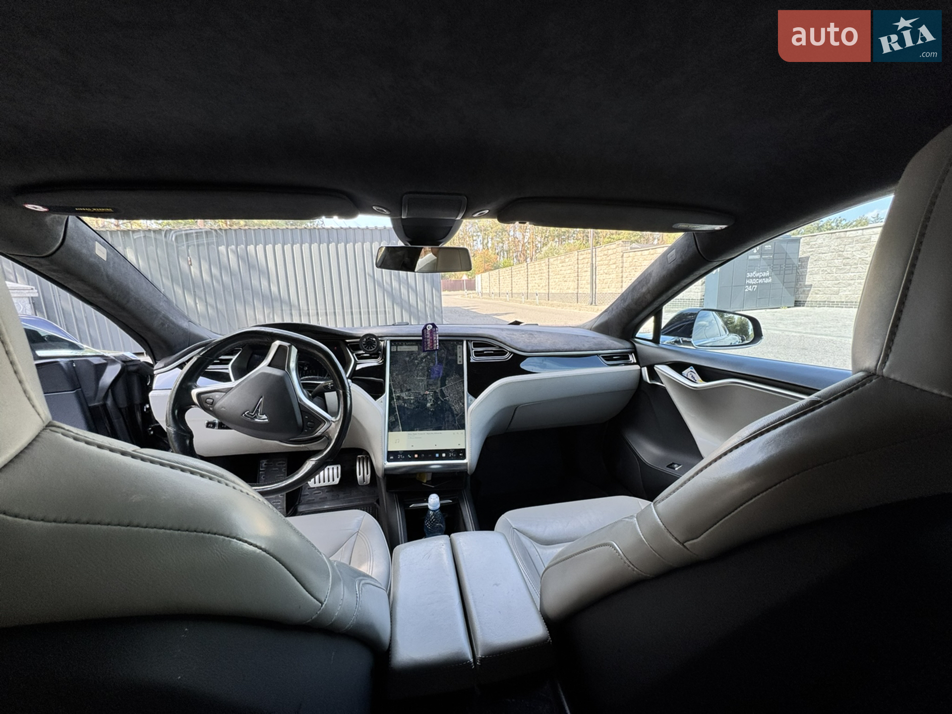 2015 Tesla Model S - мініатюра 18