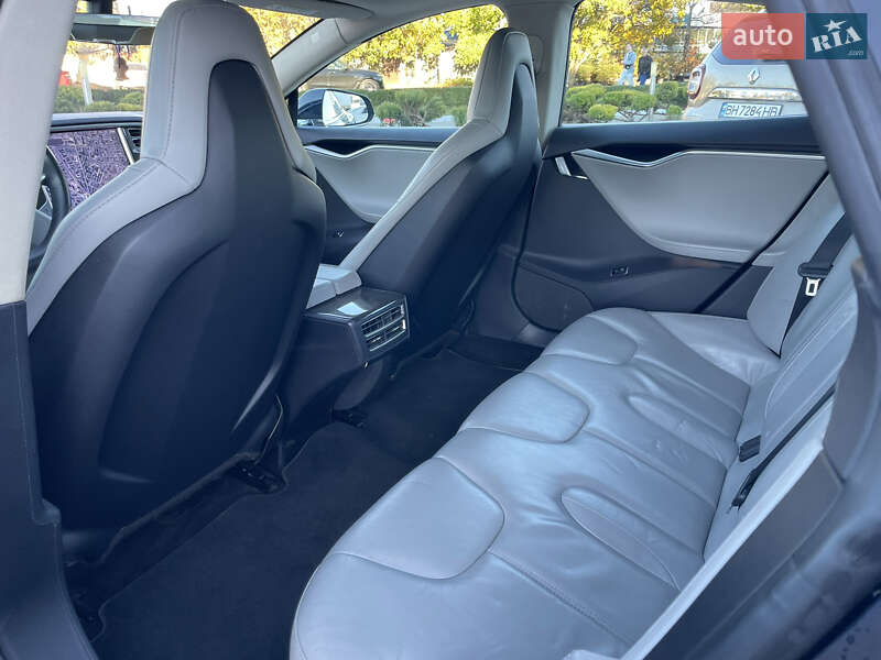 Лифтбек Tesla Model S 2013 в Одессе фото 11 Лифтбек Tesla Model S 2013 в Одессе