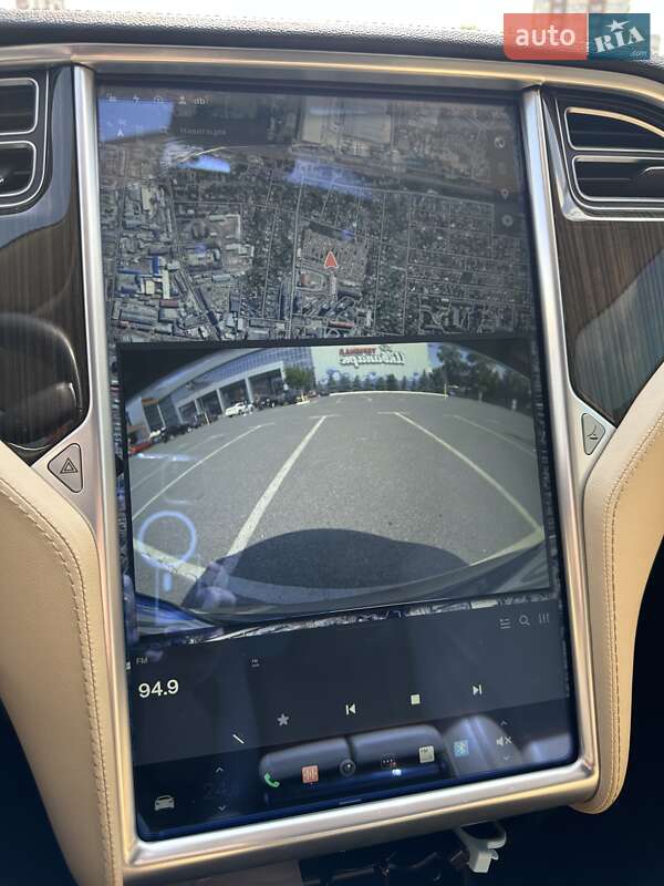 Лифтбек Tesla Model S 2013 в Киеве фото 17 Лифтбек Tesla Model S 2013 в Киеве