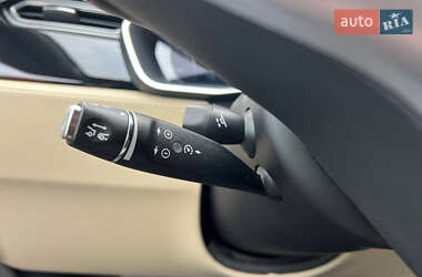 Ліфтбек Tesla Model S 2015 в Києві