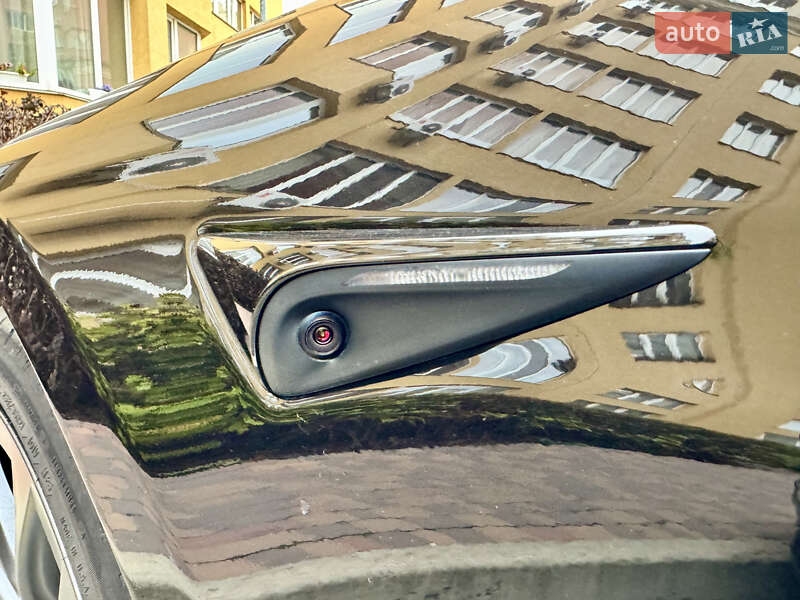Ліфтбек Tesla Model S 2024 в Києві фото 10 Ліфтбек Tesla Model S 2024 в Києві