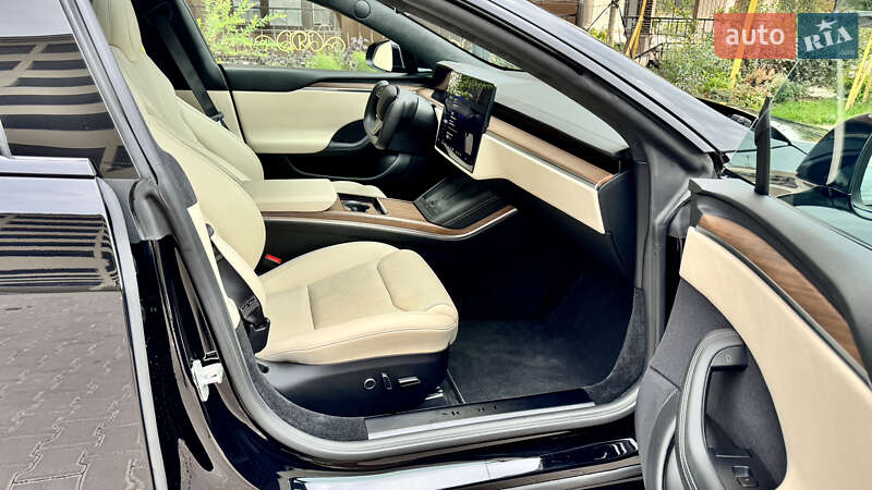 Ліфтбек Tesla Model S 2024 в Києві фото 12 Ліфтбек Tesla Model S 2024 в Києві