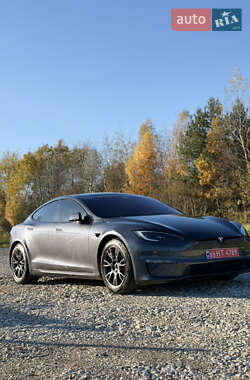 Лифтбек Tesla Model S 2022 в Львове