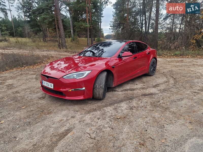 Ліфтбек Tesla Model S 2022 в Черкасах