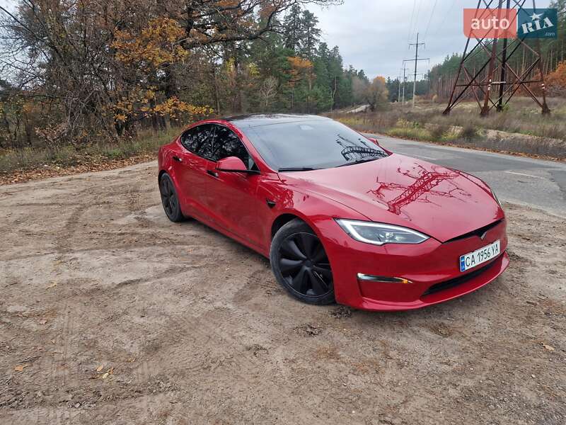 Ліфтбек Tesla Model S 2022 в Черкасах