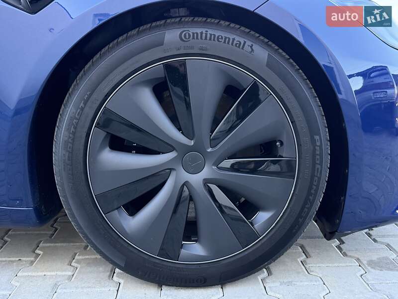 Лифтбек Tesla Model S 2025 в Виннице фото 12 Лифтбек Tesla Model S 2025 в Виннице