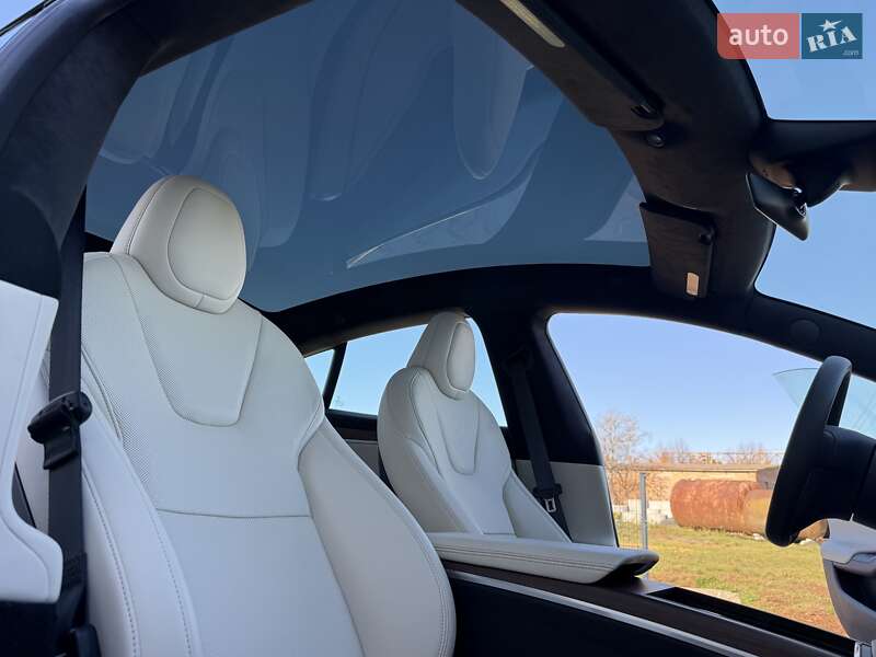 Лифтбек Tesla Model S 2025 в Виннице фото 22 Лифтбек Tesla Model S 2025 в Виннице