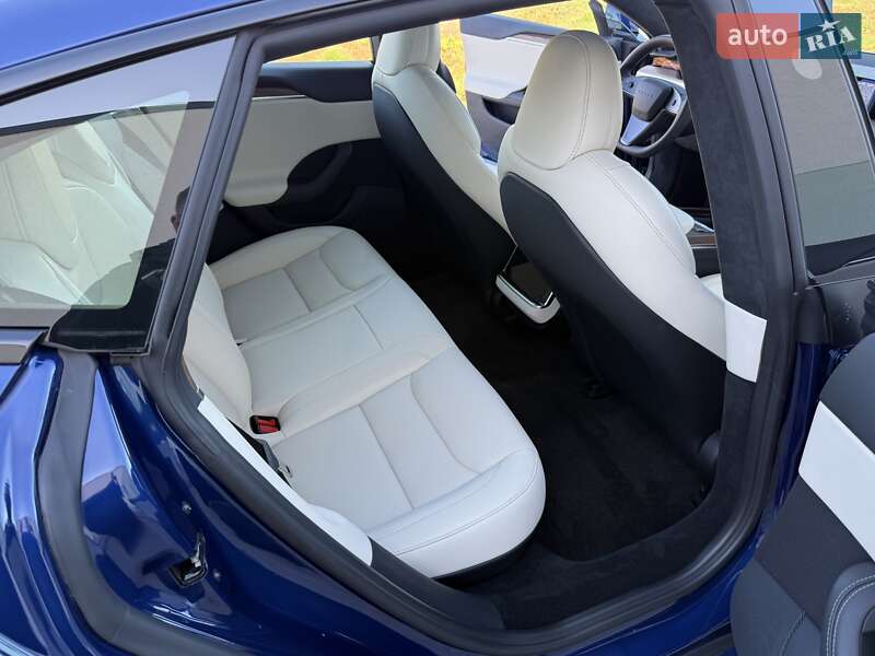 Лифтбек Tesla Model S 2025 в Виннице фото 24 Лифтбек Tesla Model S 2025 в Виннице