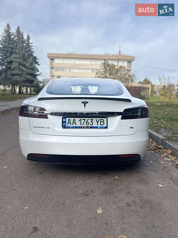 Ліфтбек Tesla Model S 2017 в Житомирі фото 6 Ліфтбек Tesla Model S 2017 в Житомирі