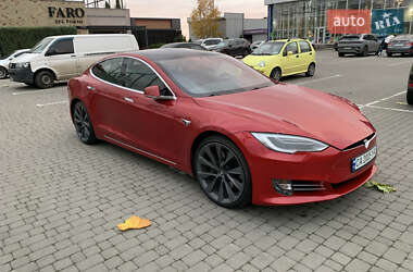 Лифтбек Tesla Model S 2018 в Черкассах