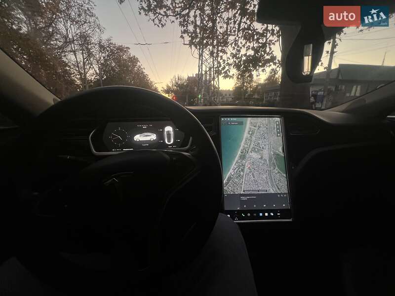 Ліфтбек Tesla Model S 2013 в Одесі фото 8 Ліфтбек Tesla Model S 2013 в Одесі