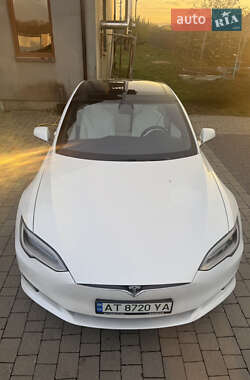 Лифтбек Tesla Model S 2019 в Ивано-Франковске