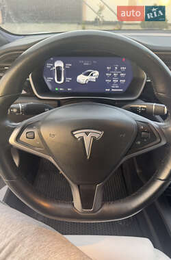Лифтбек Tesla Model S 2019 в Ивано-Франковске