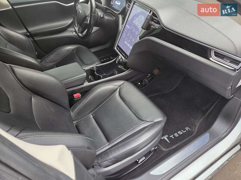 Лифтбек Tesla Model S 2015 в Одессе фото 5 Лифтбек Tesla Model S 2015 в Одессе