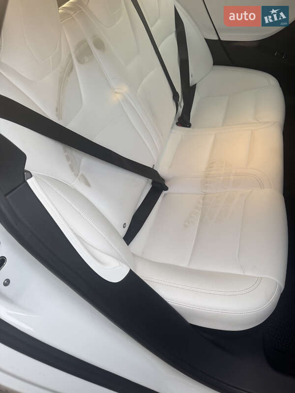 Лифтбек Tesla Model S 2019 в Ивано-Франковске фото 31 Лифтбек Tesla Model S 2019 в Ивано-Франковске