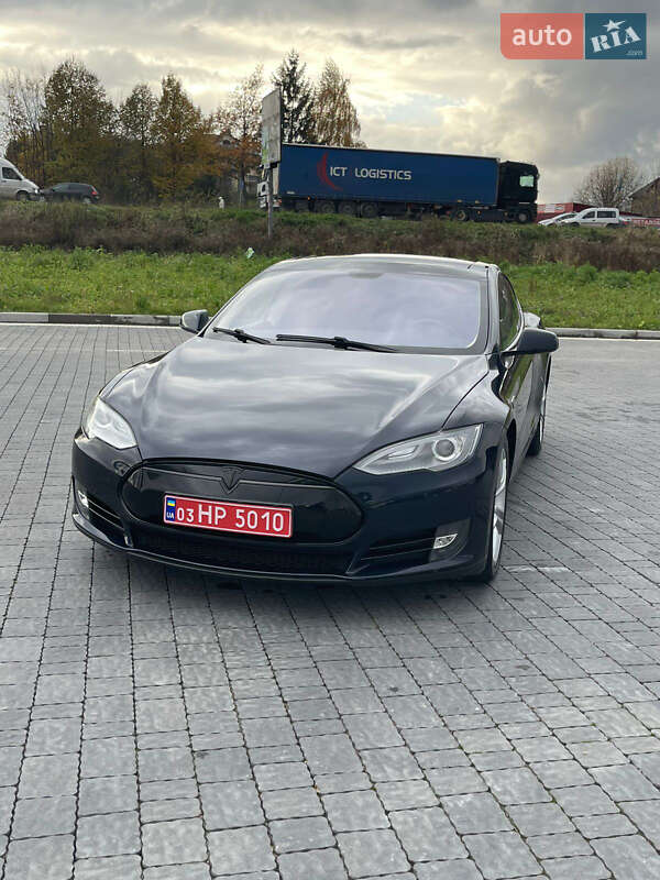 Лифтбек Tesla Model S 2013 в Львове фото 33 Лифтбек Tesla Model S 2013 в Львове